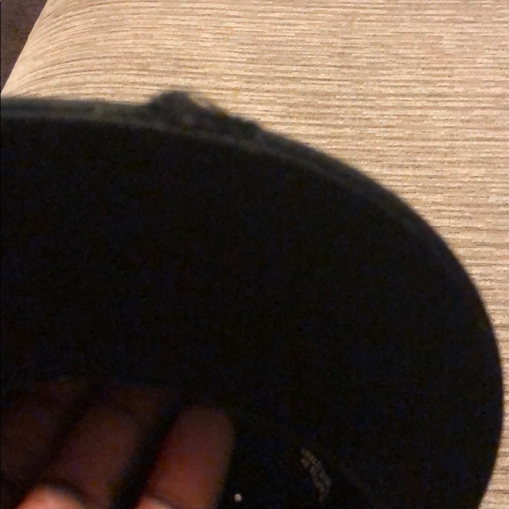 Hat - Picture 3 of 8
